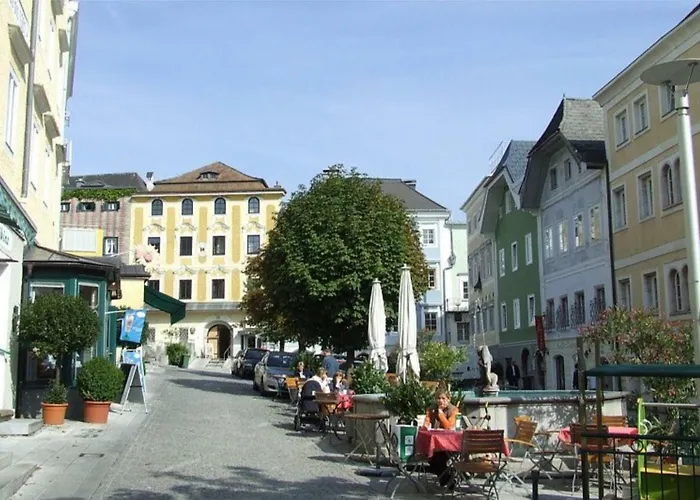 Gewölbezimmer am Marktplatz