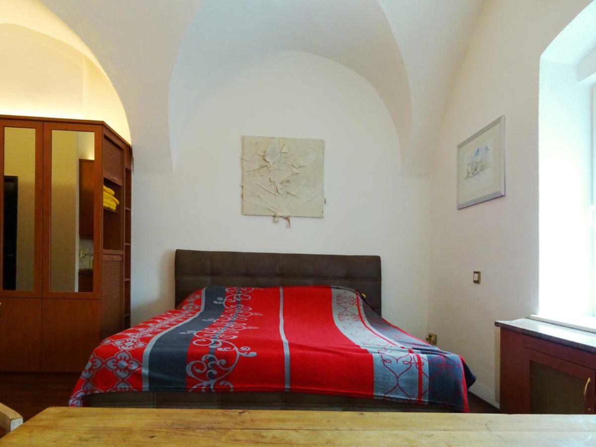Gewoelbezimmer Am Marktplatz Gmunden